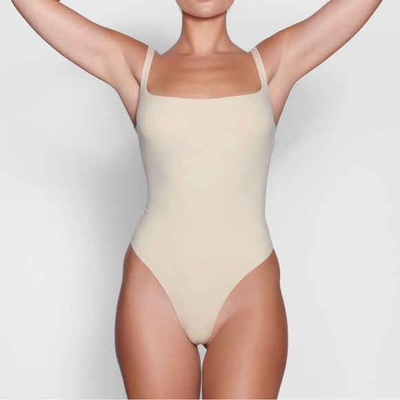 SKIMS Tops - Skims Fits Everybody Square Neck Bodysuit